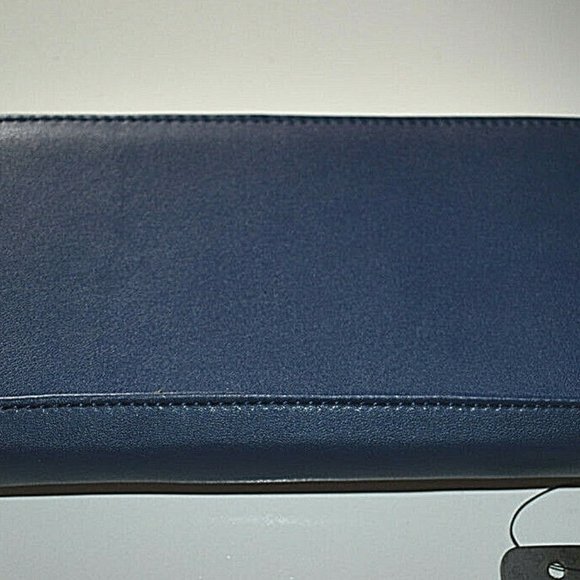 Guess Womens Wallet Full Zip Navy - Picture 3 of 5